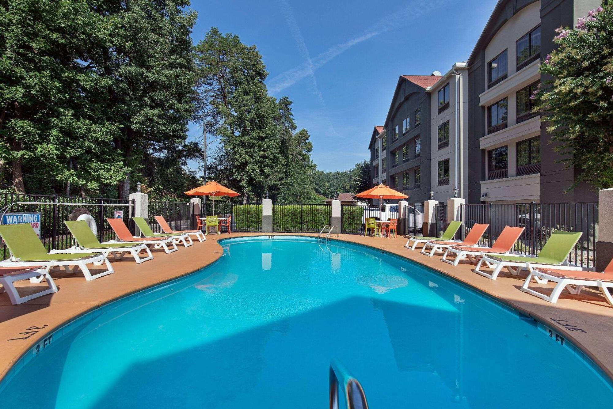 La Quinta Inn By Wyndham Pigeon Forge-Dollywood Exteriör bild